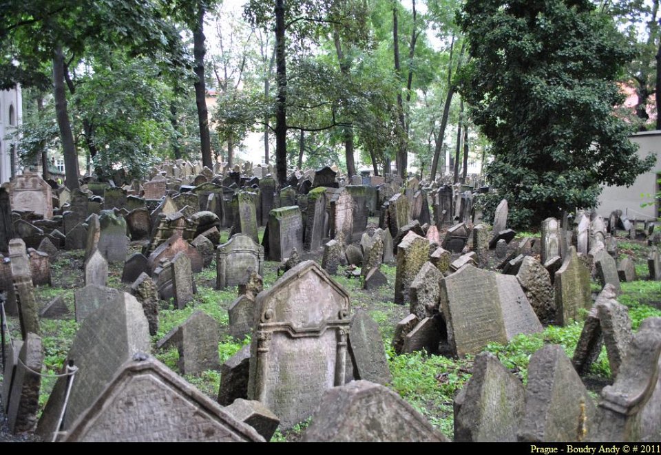 Prague - Cimetiere Juif 020